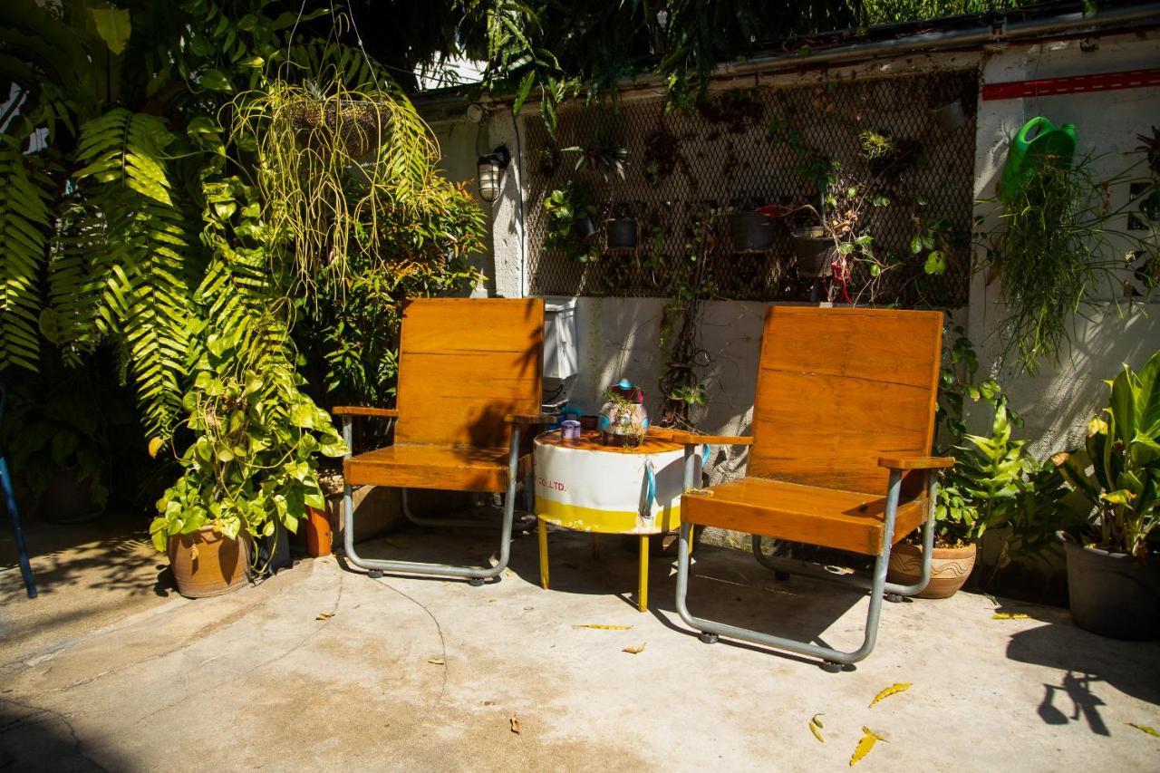Sleep Guesthouse Τσιάνγκ Μάι Εξωτερικό φωτογραφία
